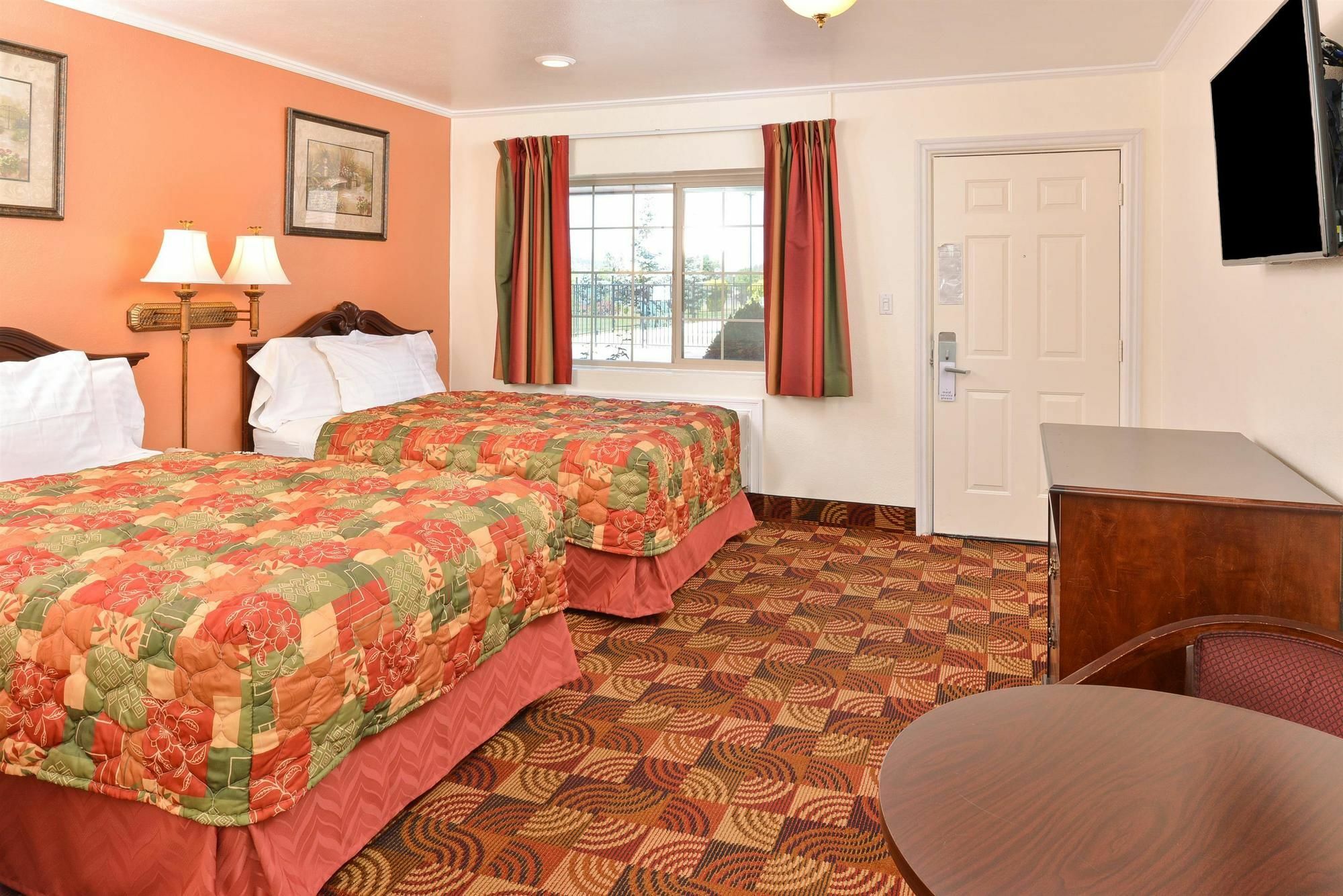 Americas Best Value Inn&Suites Klamath Falls Exterior foto